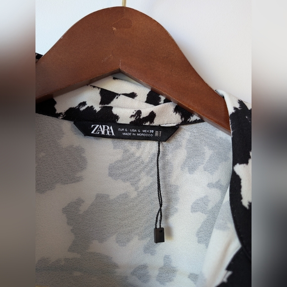 Zara Black White Abstract Print Blouse L - Picture 3 of 6